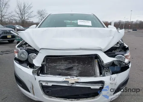 2014 Chevrolet Sonic Lt Auto из США, поврежденный, VIN 1G1JC6SB9E4173781